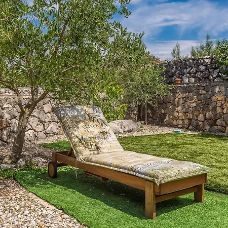 House Andrea With Pool *