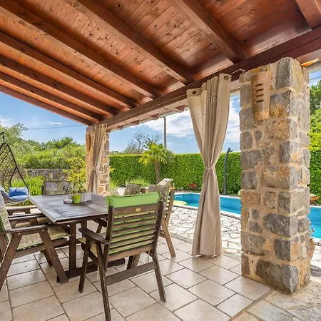 Casa vacanze House Andrea With Pool