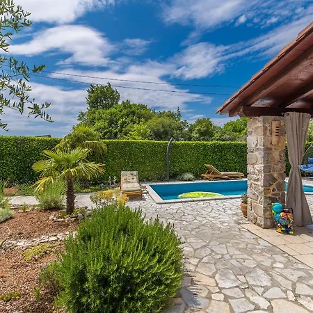 House Andrea With Pool * Sveti Ivan Dobrinjski