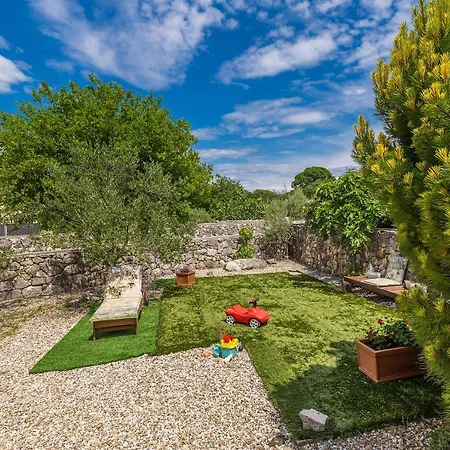 Casa vacanze House Andrea With Pool *